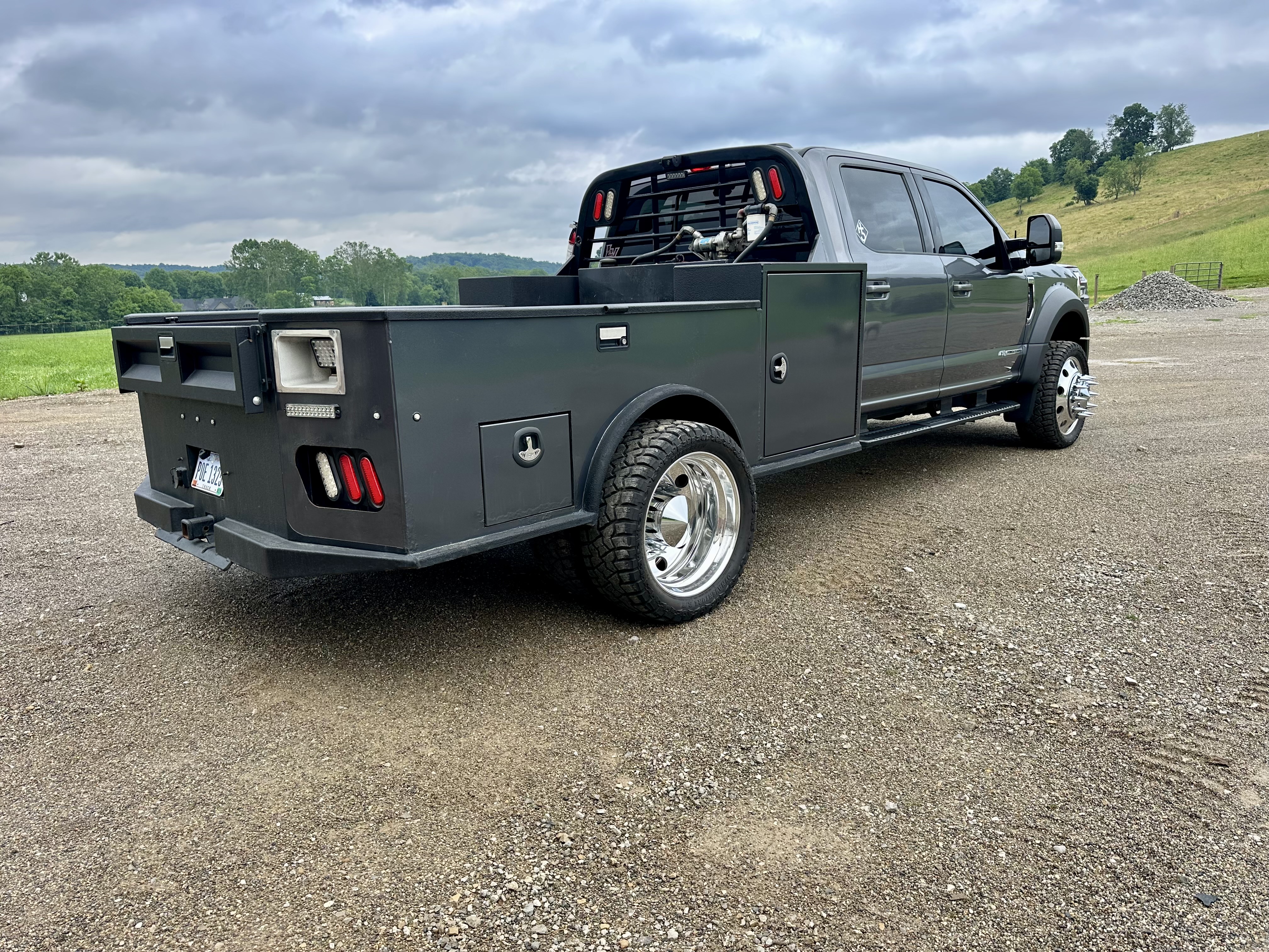 Used 2021 Ford F450 Lariat w/ Lariat Value Package AWD/4WD image 8