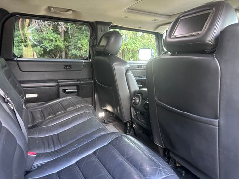 Used 2006 HUMMER H2 Luxury image 12
