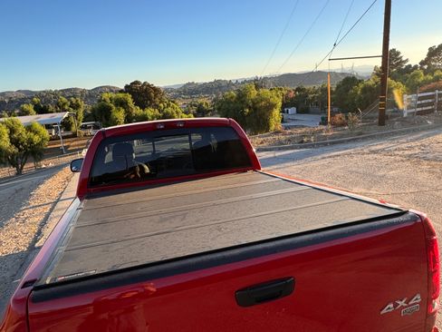 Used 2004 Dodge Ram 1500 Truck SLT w/ Sport Appearance Group image 12