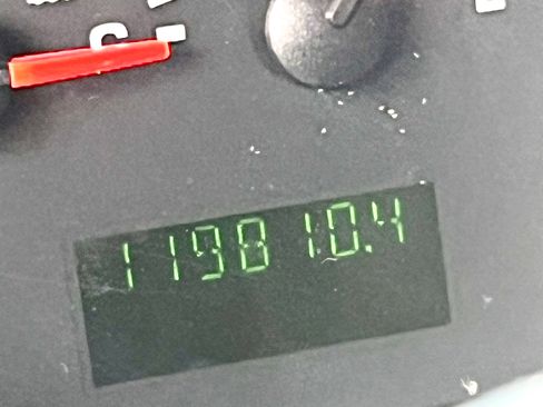 Used 2006 Ford E-150 and Econoline 150 image 6