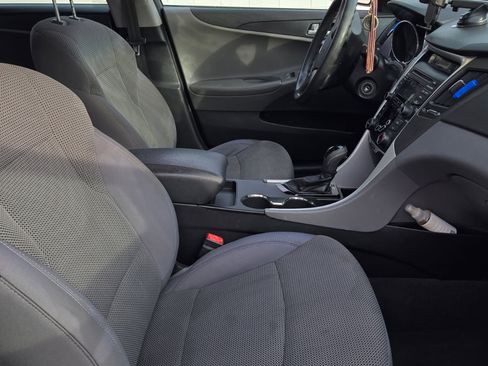 Used 2013 Hyundai Sonata GLS image 11