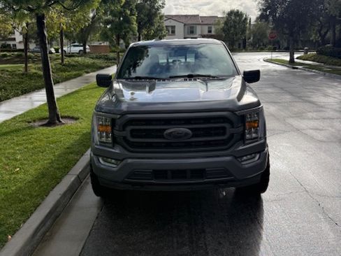 Used 2021 Ford F150 XLT w/ Equipment Group 302A High image 4