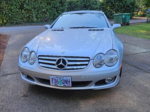Used 2007 Mercedes-Benz SL 550 image 9