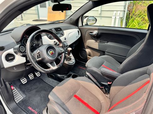 Used 2013 FIAT 500 Abarth FWD image 2