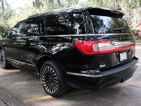 Used 2019 Lincoln Navigator L Black Label w/ Cargo Package image 2