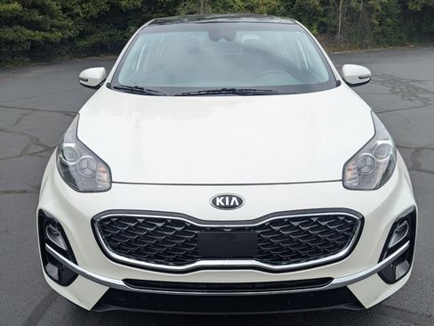 Used 2022 Kia Sportage EX w/ EX Technology Package image 5