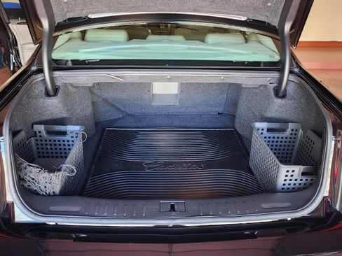 Used 2008 Cadillac DTS Performance image 8