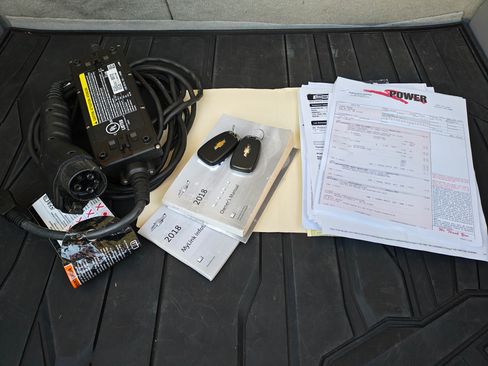 Used 2018 Chevrolet Volt LT w/ LT Driver Confidence Package image 21