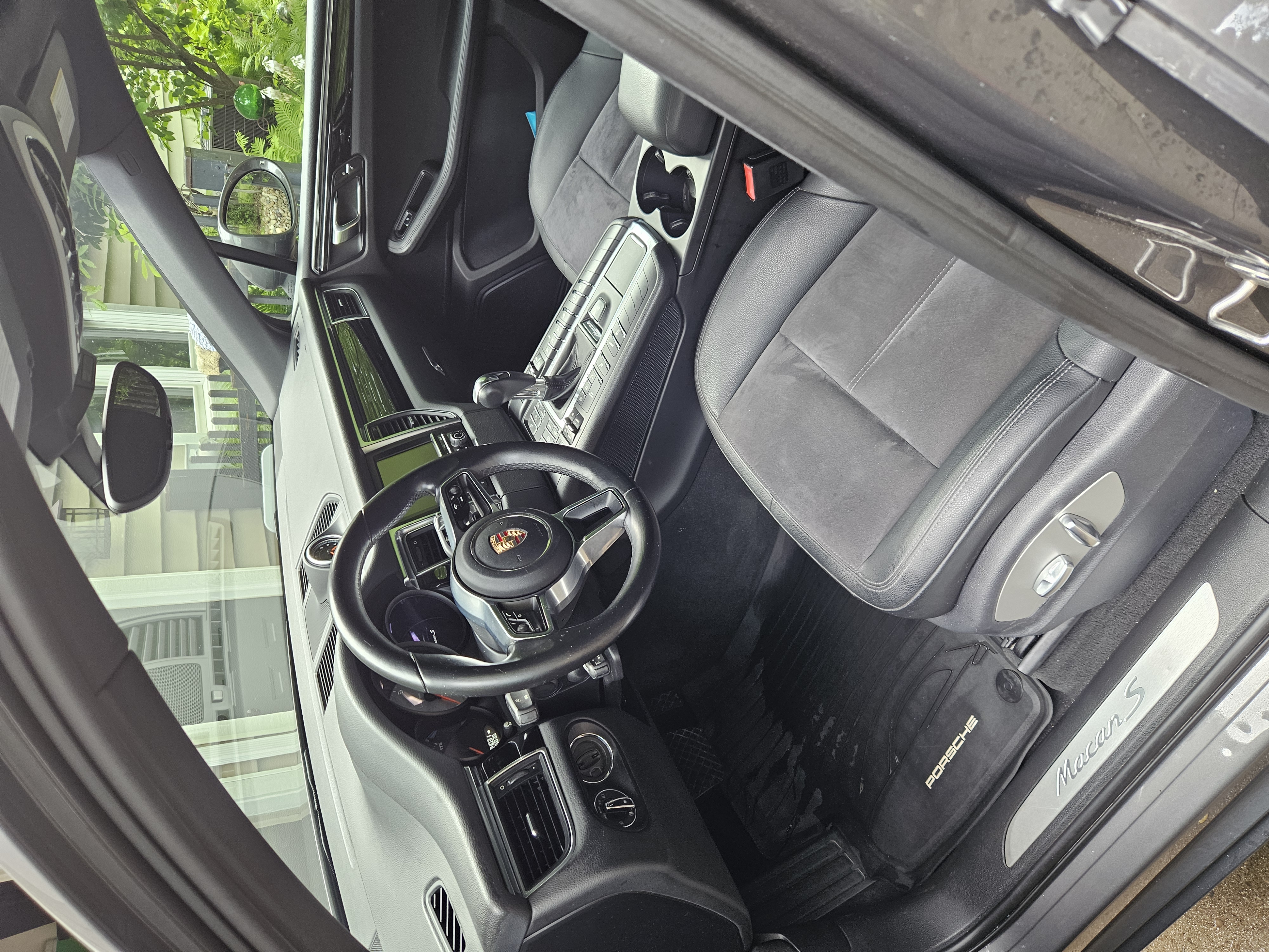 Used 2015 Porsche Macan S AWD/4WD image 20