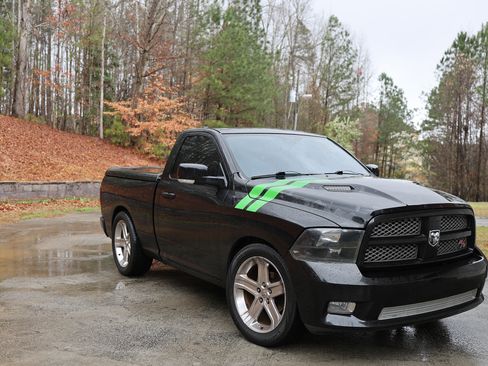 Used 2011 RAM 1500 R/T w/ Remote Start & Security Group RWD image 1