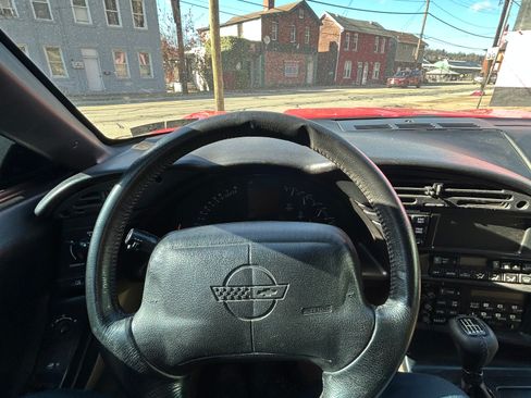 Used 1996 Chevrolet Corvette Convertible image 8