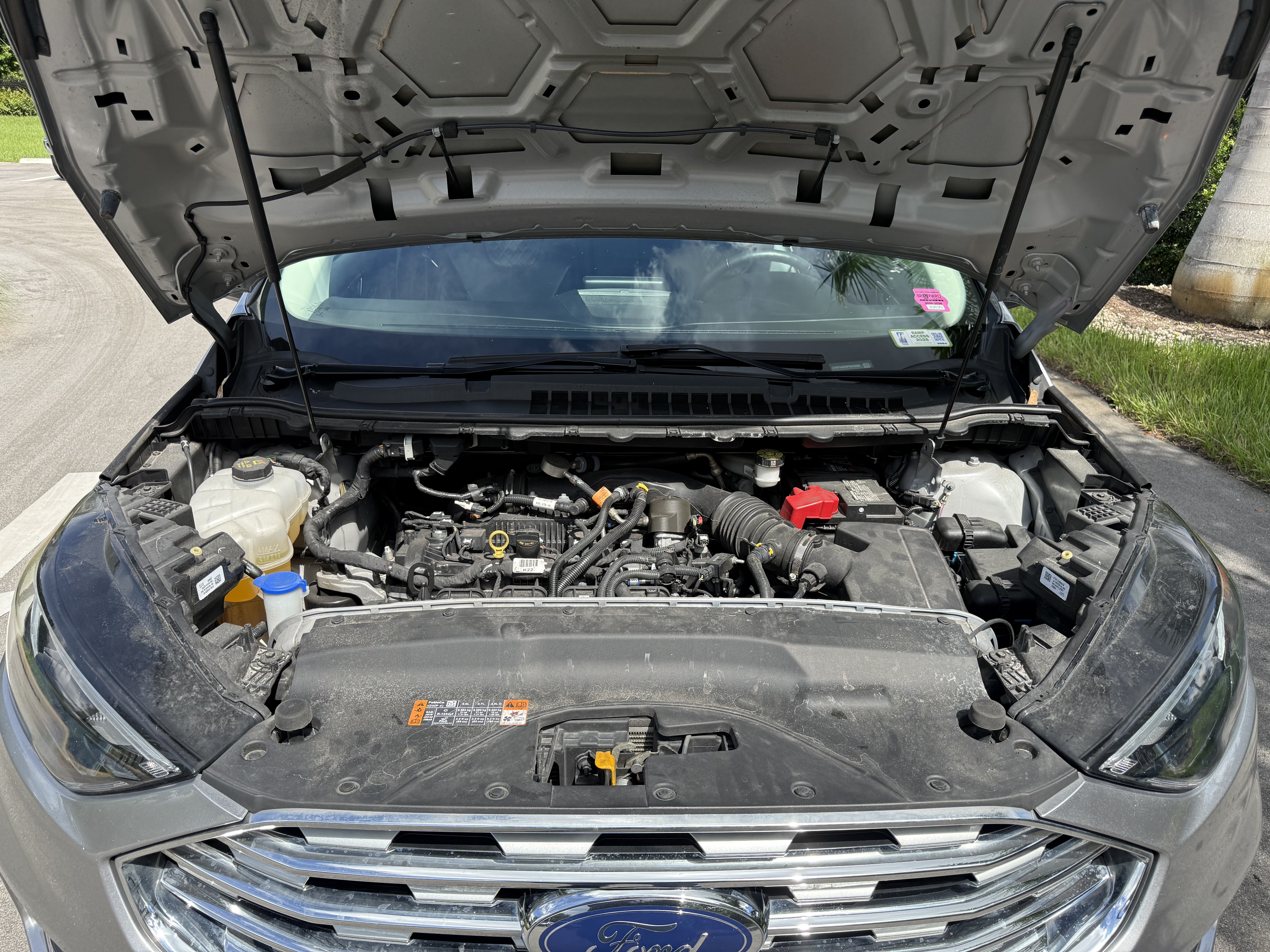 Used 2023 Ford Edge Titanium AWD/4WD image 24
