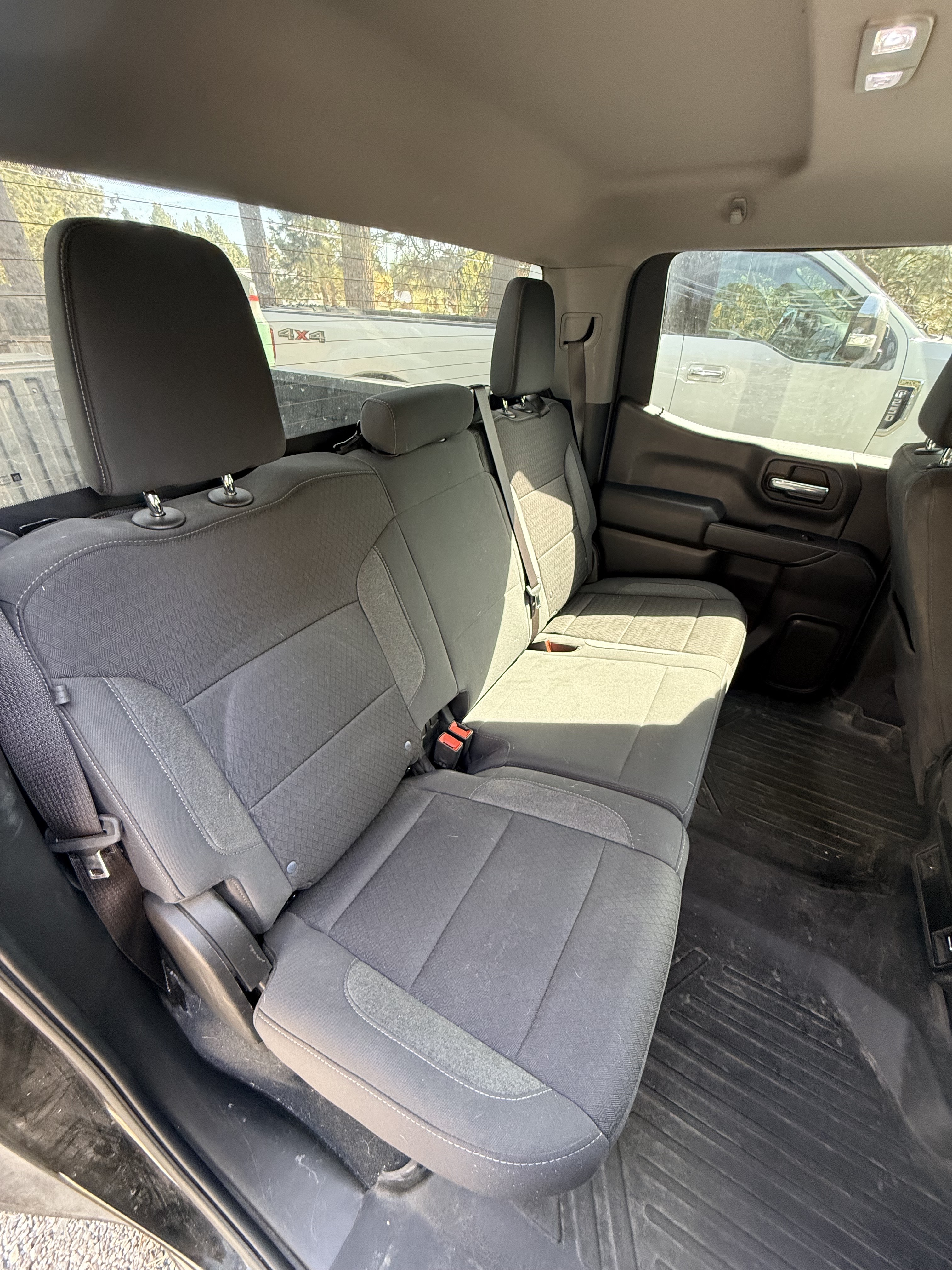 Used 2023 Chevrolet Silverado 1500 Custom w/ LPO, Dark Essentials Package AWD/4WD image 11