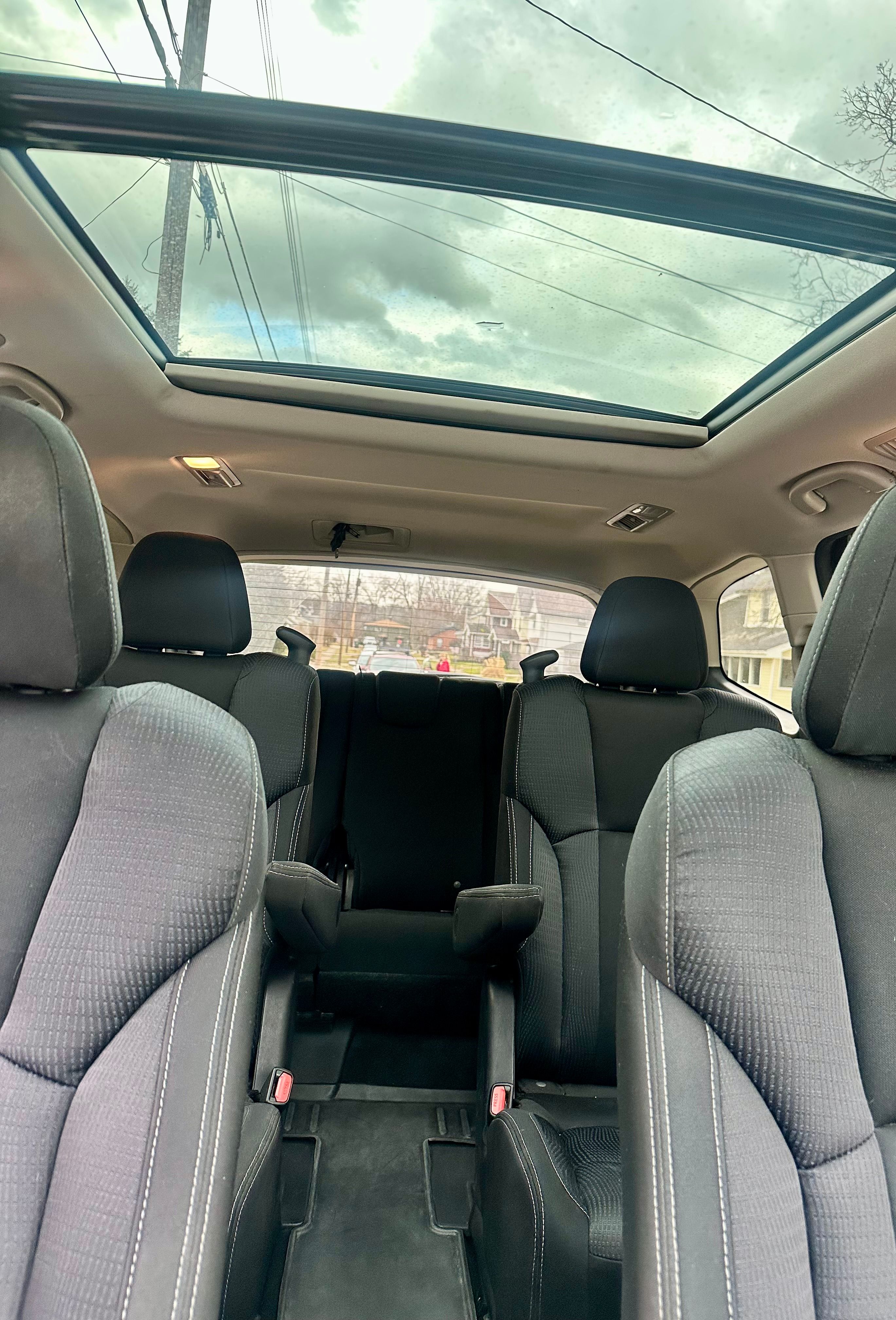 Used 2019 Subaru Ascent Premium w/ Popular Package #2 AWD/4WD image 6