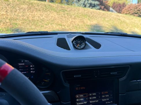 Used 2016 Porsche 911 GT3 RS image 11