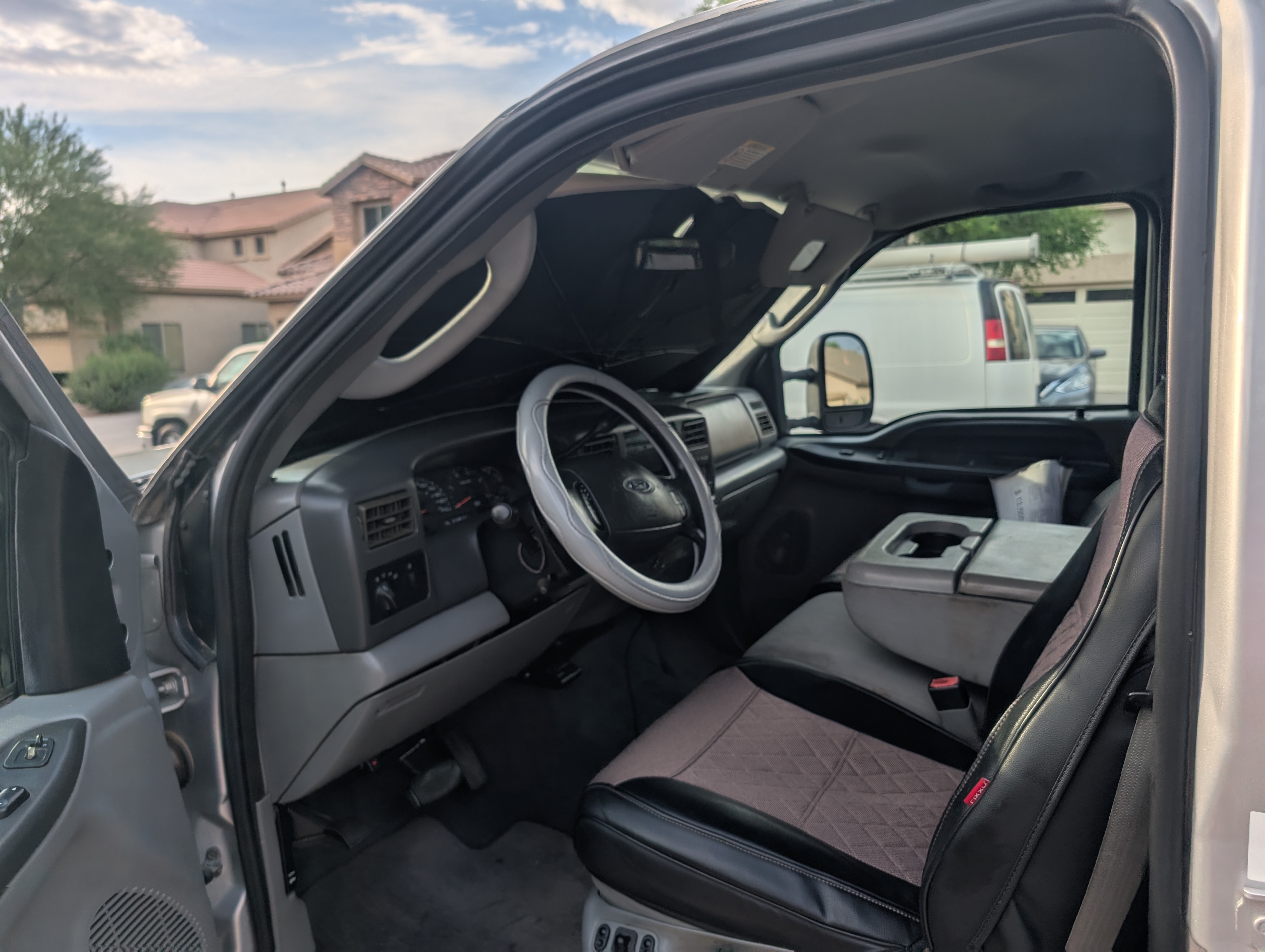 Used 2004 Ford F350 XLT AWD/4WD image 6
