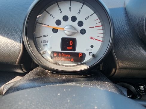 Used 2014 MINI Cooper Countryman image 6