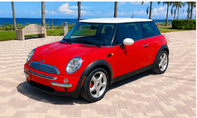 Used 2004 MINI Cooper Hardtop FWD image 9