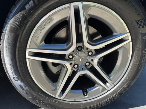 Used 2025 Mercedes-Benz GLE 53 AMG 4MATIC image 14