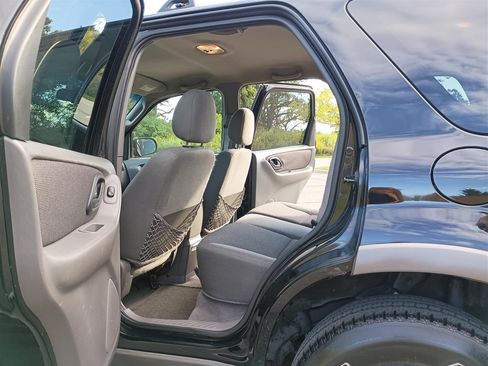 Used 2002 Ford Escape XLT image 21