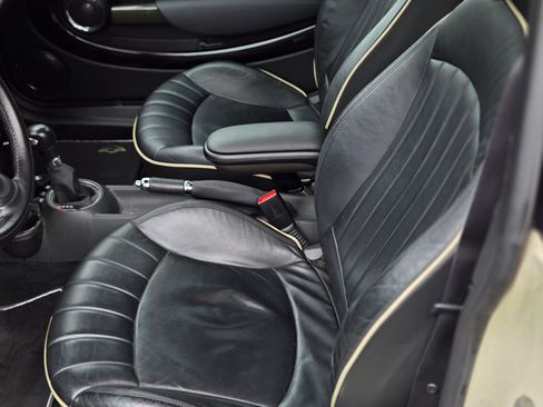 Used 2011 MINI Cooper Clubman S image 11