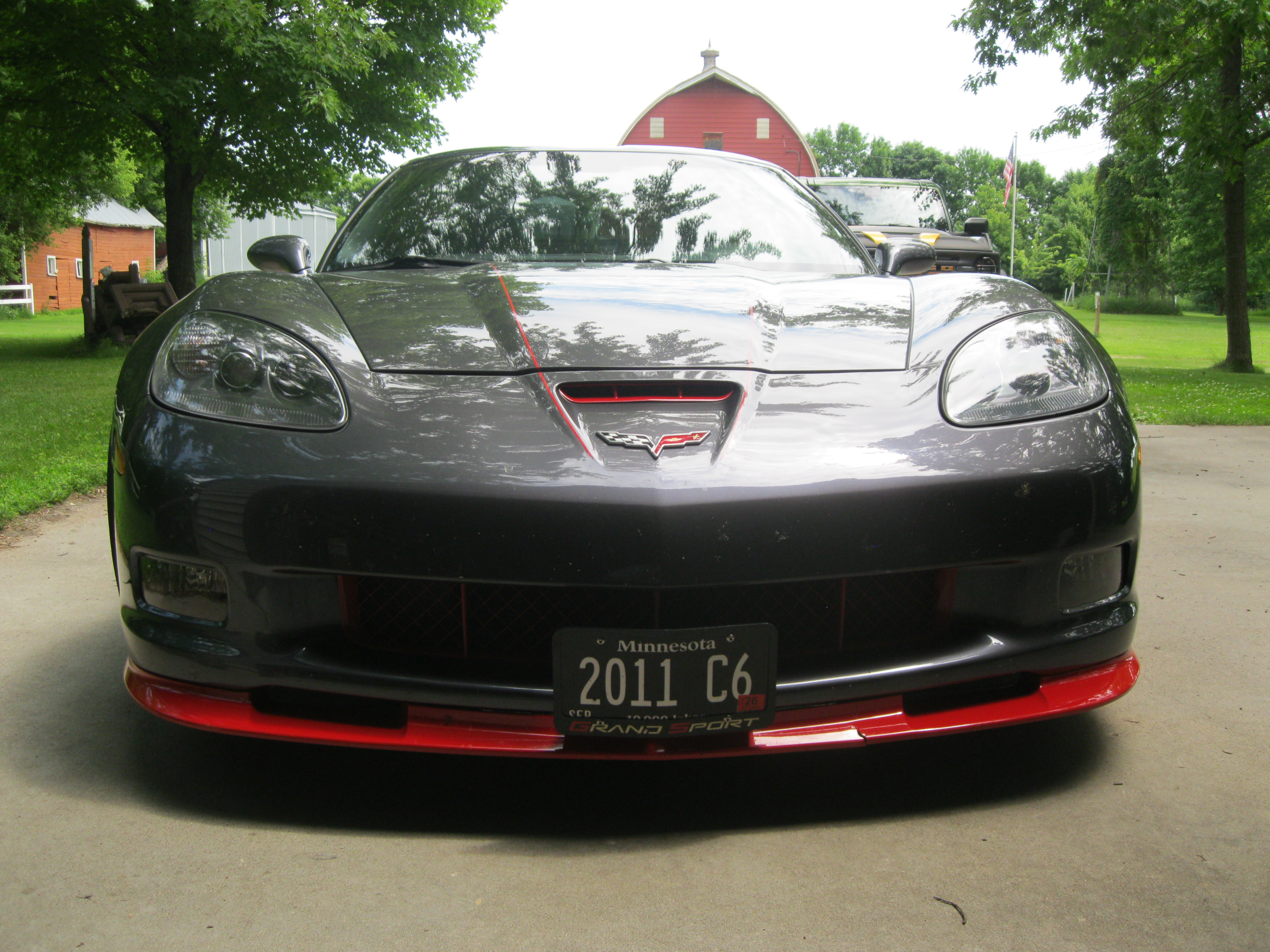 Used 2011 Chevrolet Corvette Grand Sport w/ Preferred Equipment Group RWD image 2