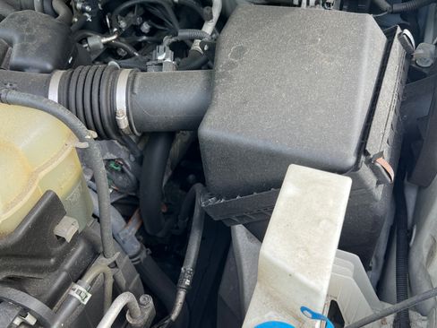 Used 2013 Nissan NV High Roof RWD image 30