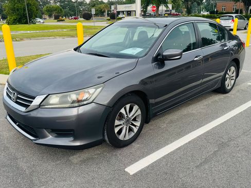 Used 2014 Honda Accord LX image 13
