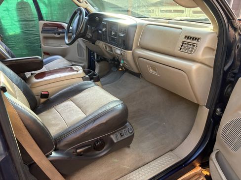 Used 2005 Ford Excursion Eddie Bauer image 8