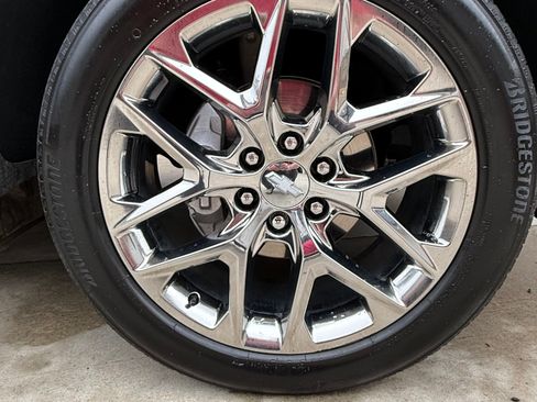 Used 2025 Chevrolet Silverado 1500 LTZ w/ LTZ Premium Package image 17