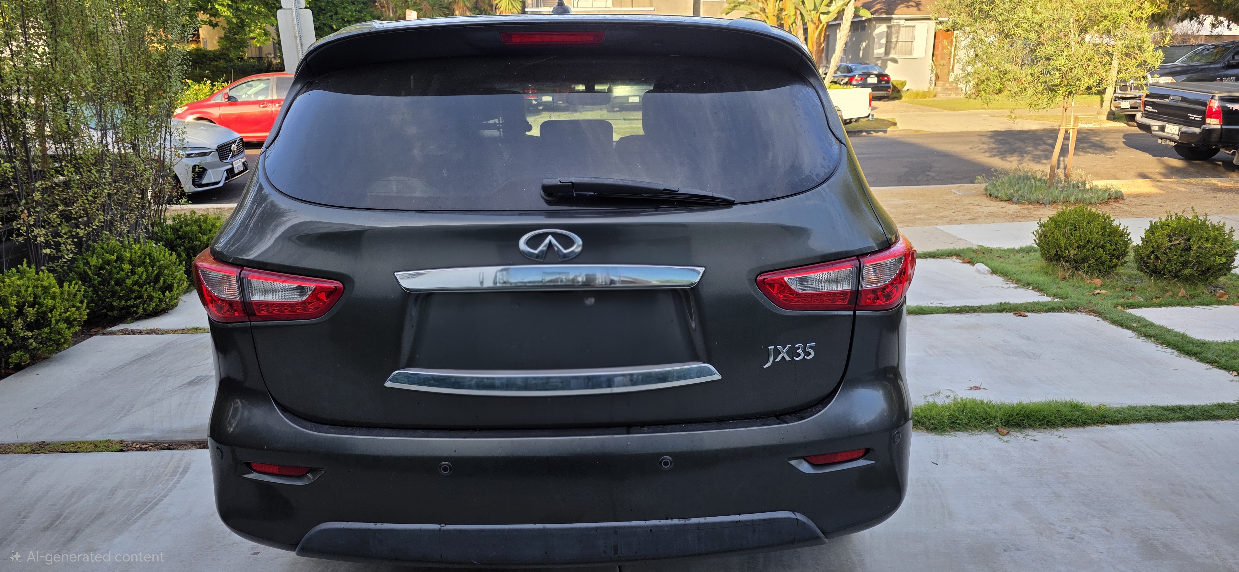 Used 2013 INFINITI JX35 AWD w/ Premium Pkg image 8