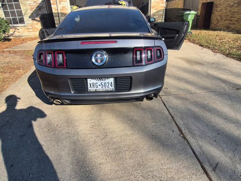 Used 2014 Ford Mustang V6 Coupe 2D w/ Equipment Group 102A image 9