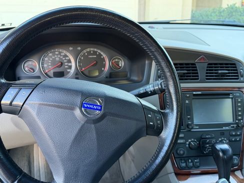 Used 2005 Volvo S60 2.4 image 5