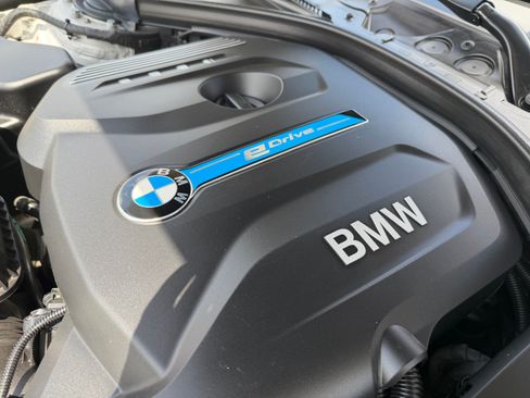 Used 2017 BMW 330e RWD image 19