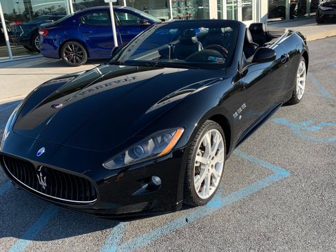 Used 2012 Maserati GranTurismo Sport image 12