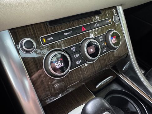 Used 2016 Land Rover Range Rover Sport Supercharged image 20