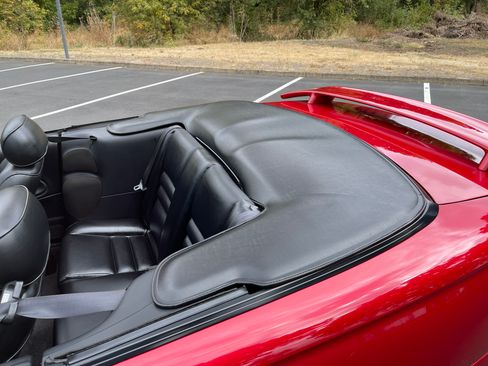 Used 1996 Ford Mustang GT RWD image 16