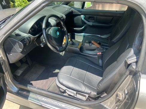 Used 2001 BMW Z3 2.5i RWD image 6