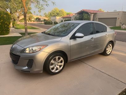 Used 2013 MAZDA MAZDA3 i SV
