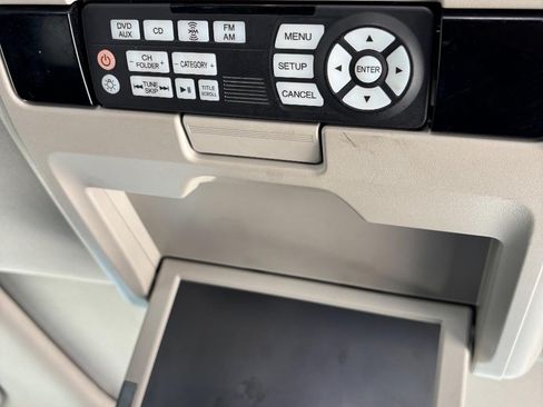 Used 2015 Honda Odyssey Touring image 19