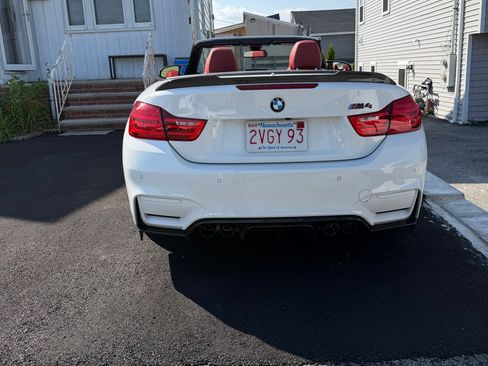 Used 2016 BMW M4 Convertible RWD image 5