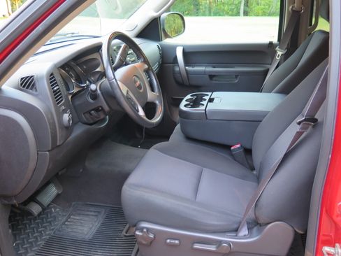 Used 2013 GMC Sierra 1500 SLE w/ Power Tech Package image 8