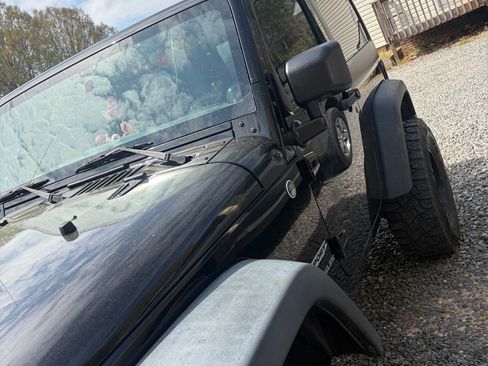 Used 2013 Jeep Wrangler Sport image 2