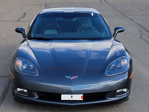 Used 2009 Chevrolet Corvette Coupe w/ Preferred Equipment Group image 2