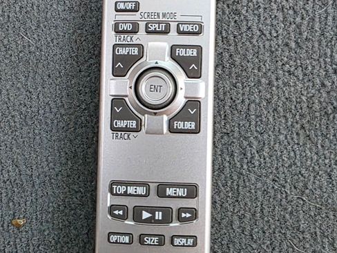 Used 2013 Toyota Sienna XLE w/ Entertainment Pkg image 14