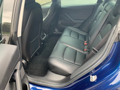 Used 2019 Tesla Model 3 Long Range image 12