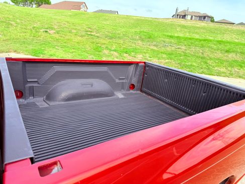 Used 2007 Dodge Ram 1500 Truck SLT image 12