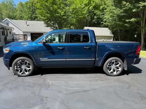 Used 2022 RAM 1500 Limited AWD/4WD image 4