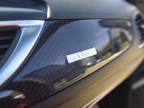 Used 2017 Audi S6 Prestige image 19