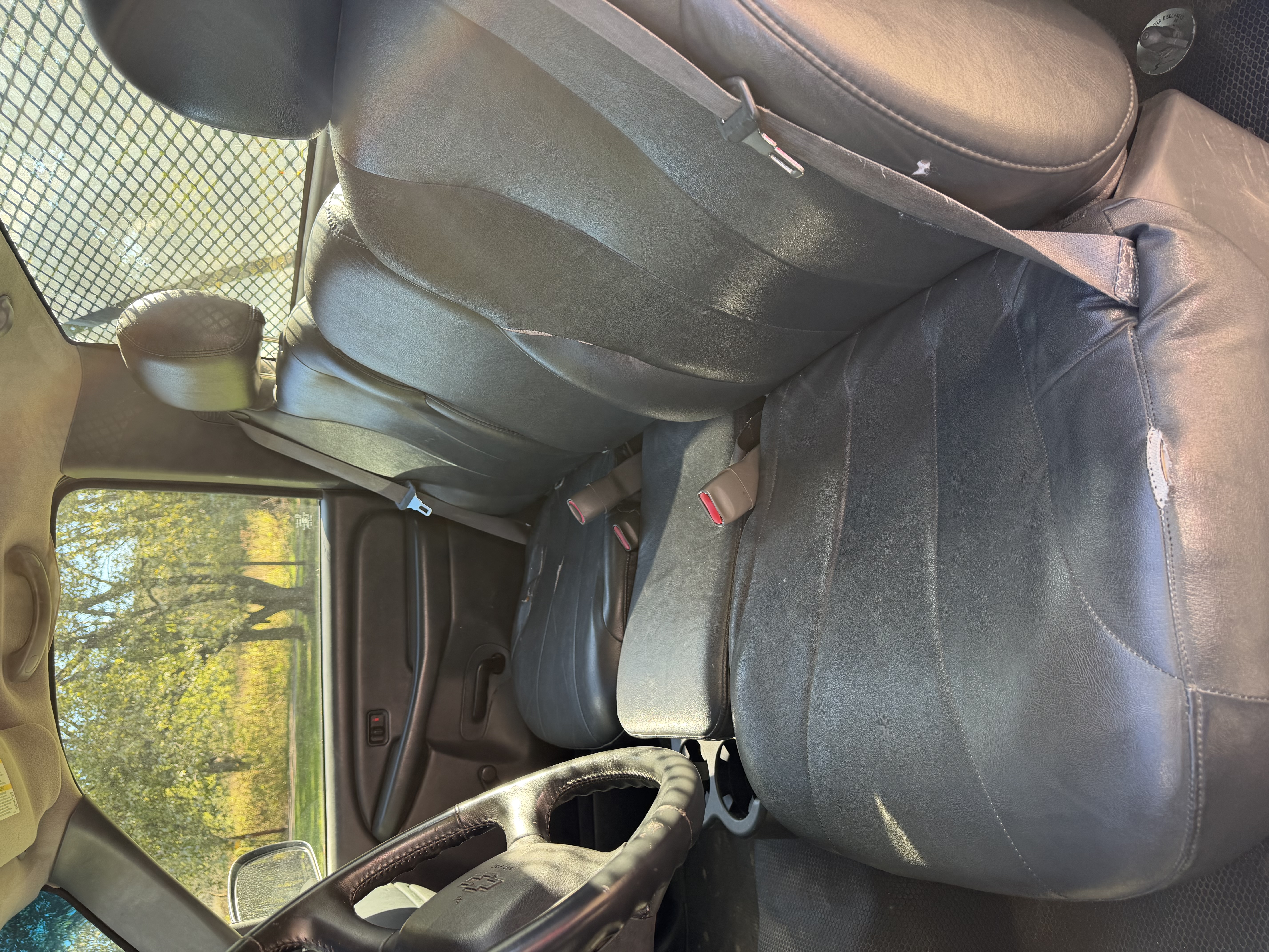 Used 2002 Chevrolet Silverado 2500 2WD Regular Cab image 9